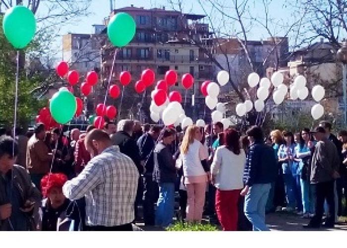 ВЪЛНА ОТ ЛЕКАРСКИ ПРОТЕСТИ ЗАЛЯ СТРАНАТА